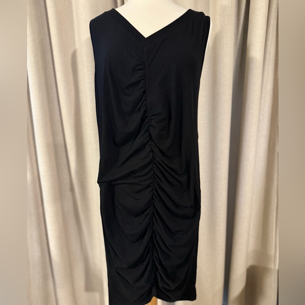 Torrid Black Ruched Midi Dress - Picture 4 of 7